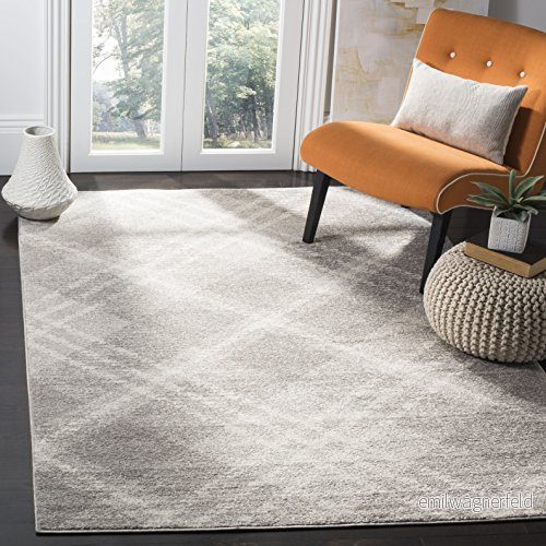 Safavieh Lucie områdesmatta, vävd polypropylenmatta i ljusgrå/elfenben, 90 x 150 cm 889048427082