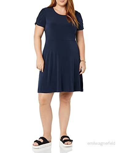 Amazon Essentials kortärmad damklänning med rund hals (finns i plusstorlek), marinblå, Large 196433526207