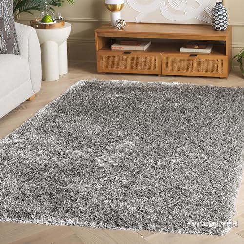 Safavieh Shaggy matta, SG511, handvävd polyester 120 x 180 cm silver 683726971894