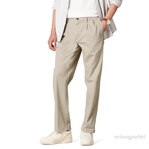 Amazon Essentials herr klassisk passform skrynkelfri veckad chino byxa (finns i stora och långa), kakibrun, 32 B x L 4893966192768