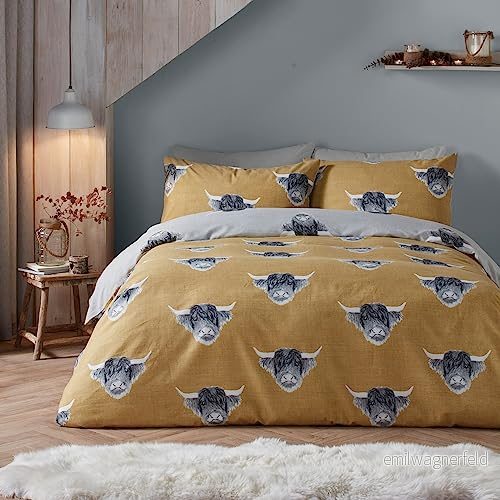 Fusion ockra gul högland ko påslakan dubbel sängkläder storlek (200 x 200 cm) vändbar design (ockra och grå) bondgårdsko i senapsgul Highland Cow presenter 5056387770925